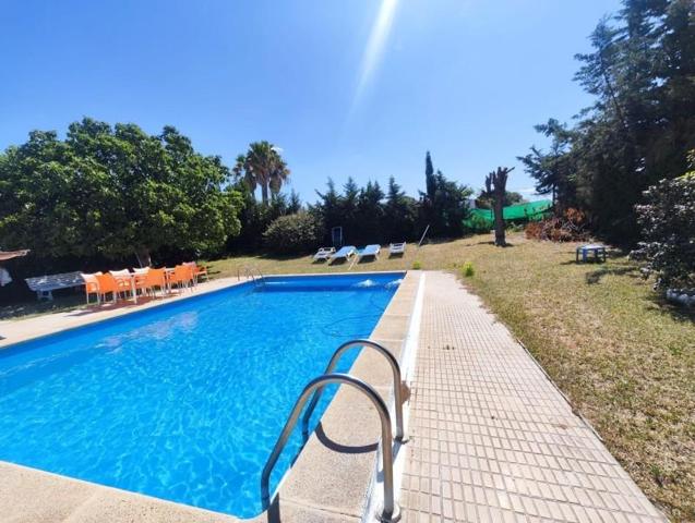 Chalet en venta en Chiclana de la Frontera, Pinar de los franceses photo 0