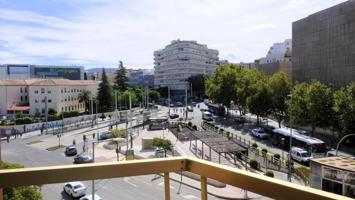 Piso en venta en Jaén, Jaen photo 0