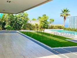 Chalet en venta en Adeje, Golf Costa Adeje photo 0