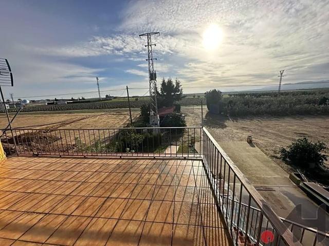 Chalet en venta en Villagonzalo, CRUCES, 06473 photo 0