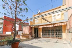 Adosada en venta en Viladecans, Torre-roja photo 0