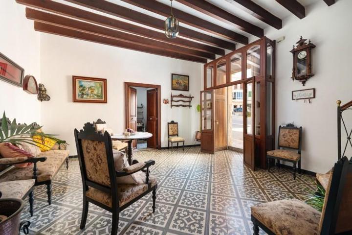 Casa en venta en Búger, Búger photo 0