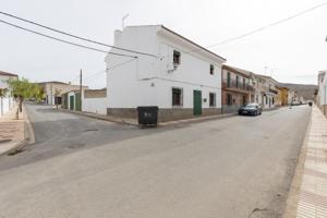 Casa en venta en Arenas del Rey, Cacin photo 0