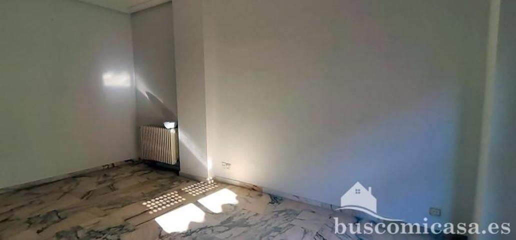 Piso en venta en Linares, Calle del Marqués de Linares, 23700 photo 0