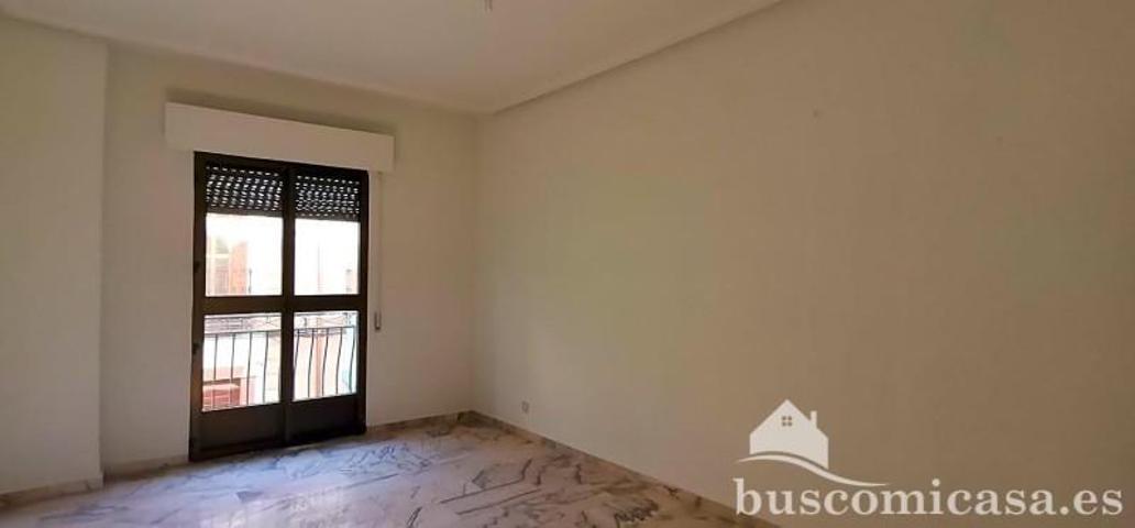 Piso en venta en Linares, Calle del Marqués de Linares, 23700 photo 0