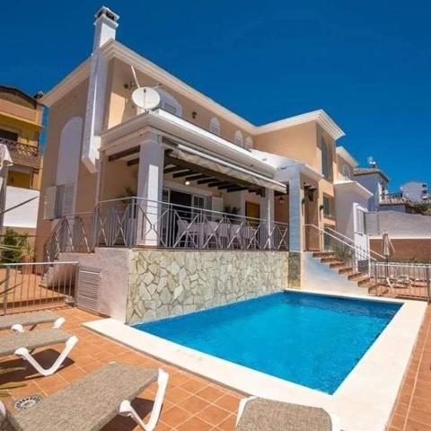 Adosada en venta en Nerja, Costa del Sol Oriental - Axarquía photo 0