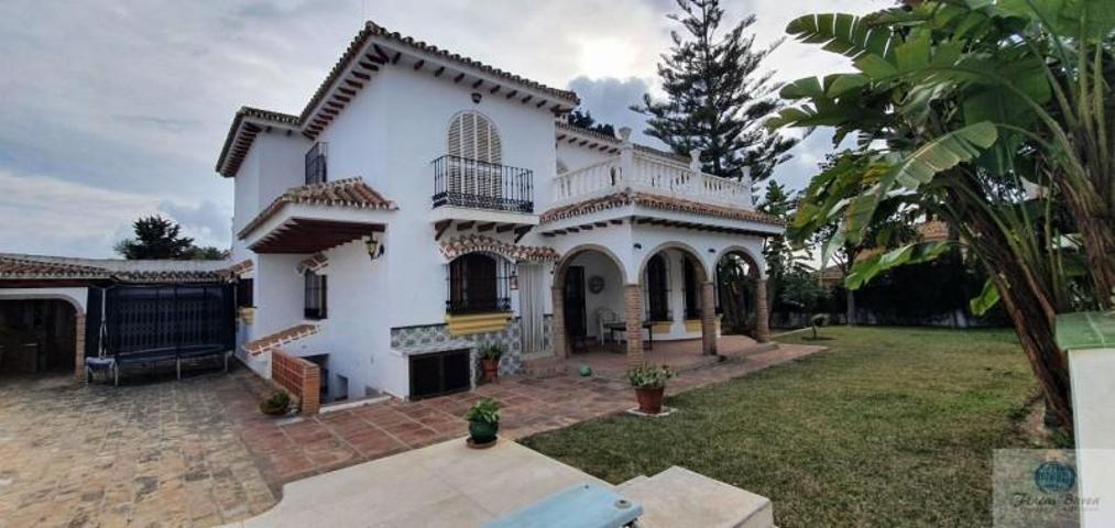 Chalet en venta en Mijas, El Coto photo 0