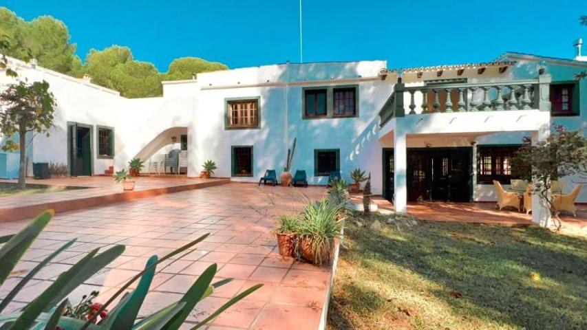 Casa con terreno en venta en Denia, La Florida photo 0