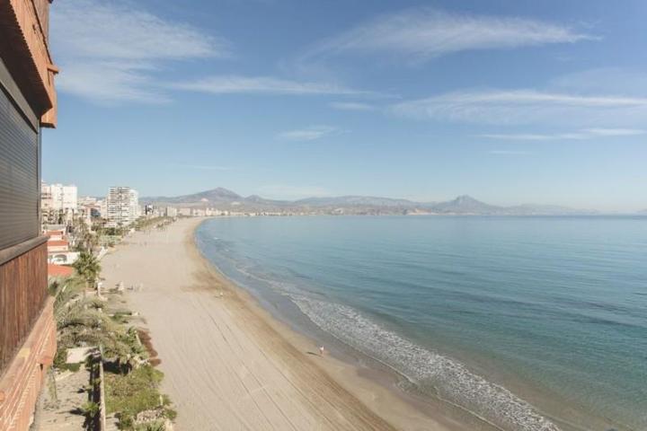 Chalet en venta en San Juan playa, Cabo de las huertas photo 0