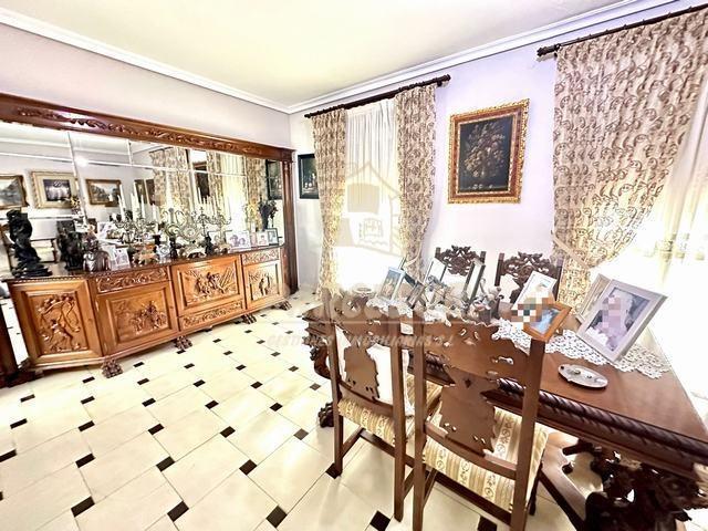 Casa en venta en Córdoba, Huerta de la Reina photo 0