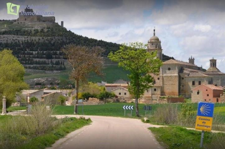 Casa con terreno en venta en Castrojeriz, Castrojeriz photo 0