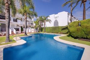 Duplex en venta en Marbella, Marbella - Puerto Banus photo 0