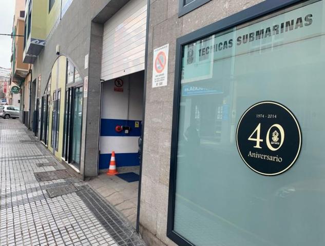 Local comercial en venta en Las Palmas de Gran Canaria, Guanarteme photo 0