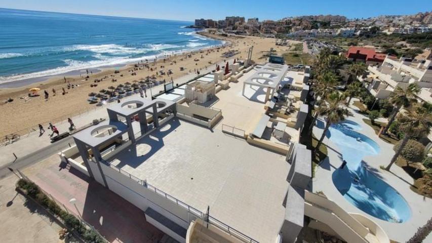 Apartamento en venta en Torrevieja photo 0