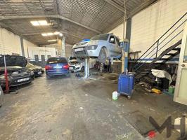 Nave industrial en venta en Alcalá de Guadaira, Calle la Red Seis, 41500 photo 0