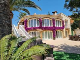 Chalet en venta en Calpe, Cometa photo 0