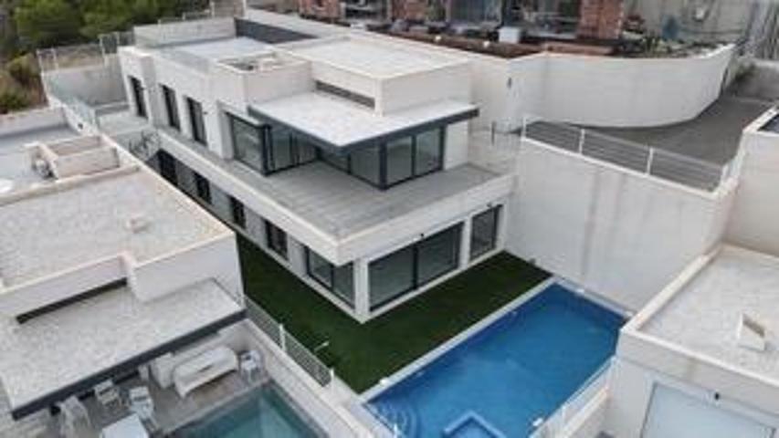 Chalet en venta en San Miguel de Salinas, Bellavista photo 0