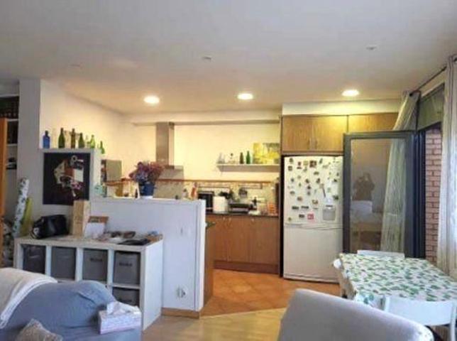 Piso en venta en Rubí, Mercat photo 0