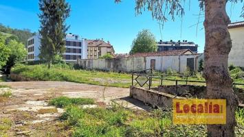 Terreno en venta en Cabezón de la Sal, Avenida Santiago Galas, 39500 photo 0