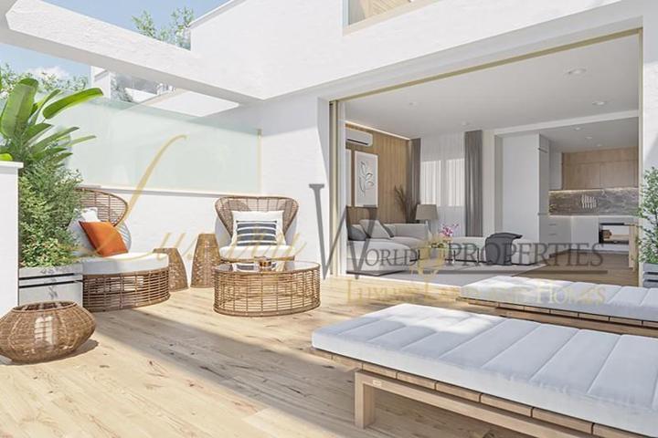 Duplex en venta en Puerto de Santiago, Calle Herrador, 38683 photo 0