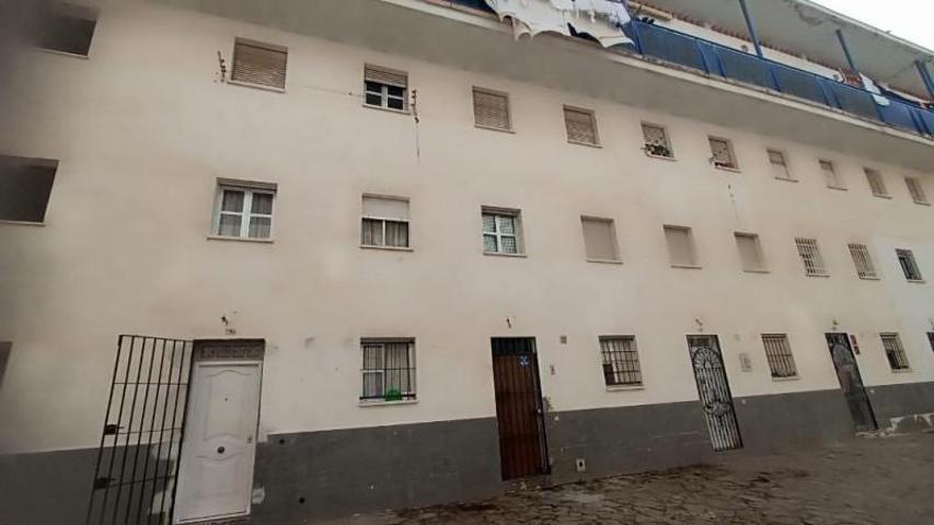Piso en venta en Algeciras, Algeciras photo 0