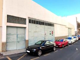 Local comercial en venta en Alcalá photo 0