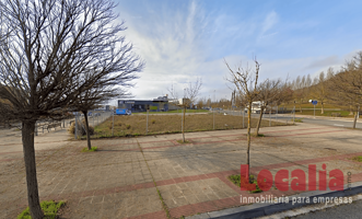 Terreno en venta en Ansoáin - Antsoain, Calle Aizoáin, 31013 photo 0