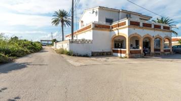 Chalet en venta en Denia, LM KM 4 AL 6 photo 0