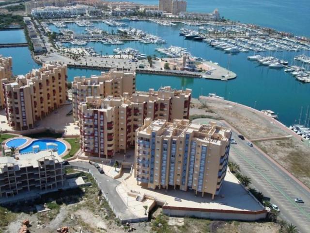 Apartamento en venta en La Manga del Mar Menor photo 0