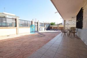 Chalet en venta en Puerto de Mazarrón, Bahía photo 0