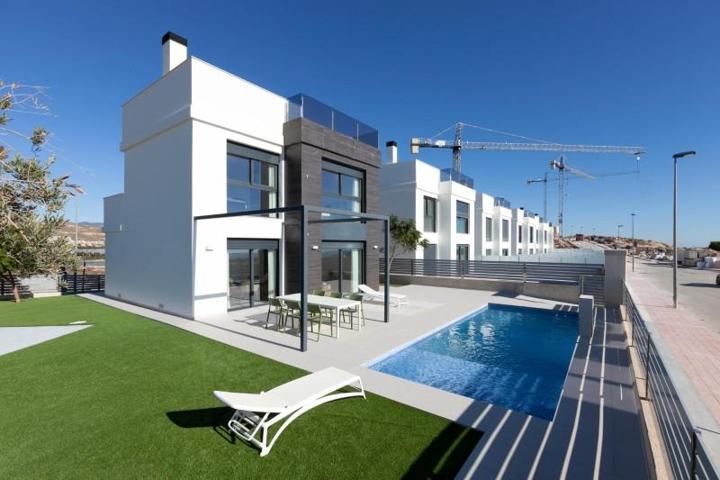 Chalet en venta en Mutxamel, Bonalba-Cotoveta photo 0