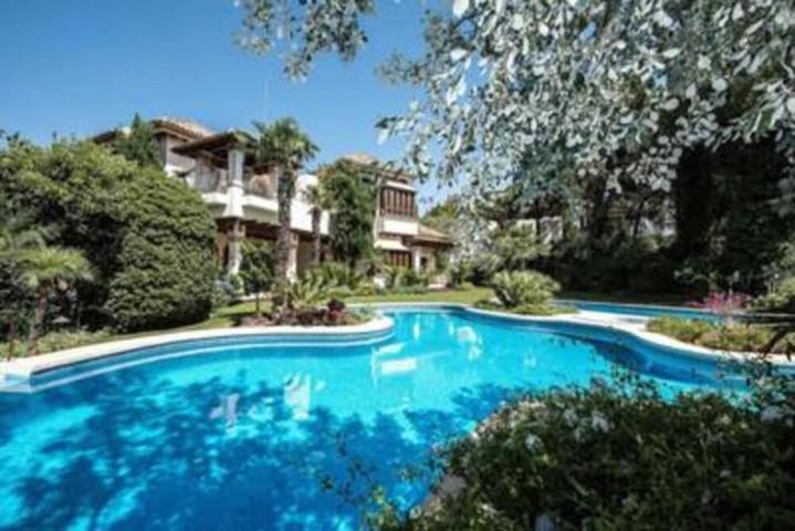 Chalet en venta en Benahavís, La Zagaleta photo 0