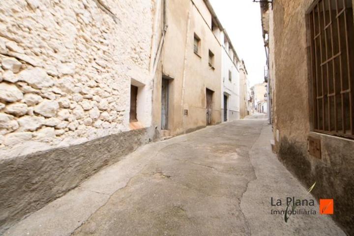 Casa en venta en Godall, Centro photo 0