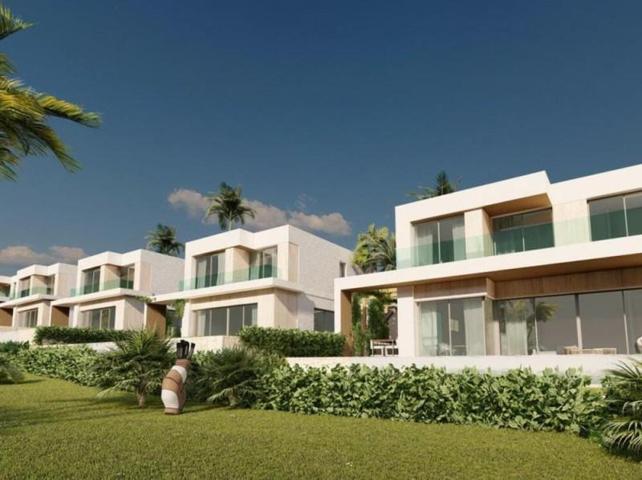 Chalet en venta en Estepona, Estepona West - Azata Golf photo 0