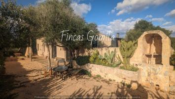 Casa con terreno en venta en Ciutadella de Menorca photo 0