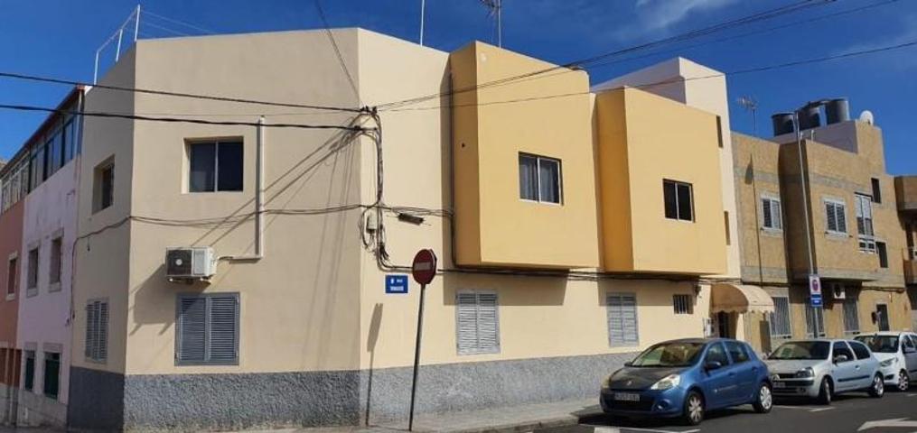 Edificio en venta en Mogán, Gran Canaria photo 0