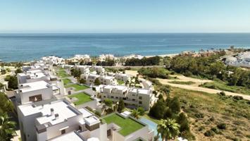 Apartamento en venta en Casares, Costa photo 0