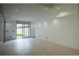 Duplex en venta en Barcelona, Vilapicina-La Torre Llobeta photo 0