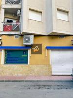 Local comercial en venta en Ceuti, Ceuti photo 0