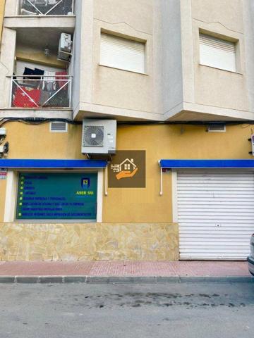 Local comercial en venta en Ceuti, Ceuti photo 0