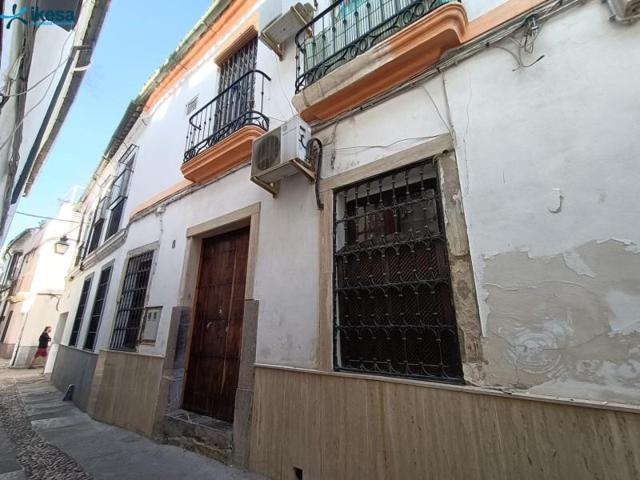Casa en venta en Córdoba, Juderia photo 0