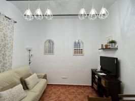Apartamento en venta en Sevilla, Doctor Fedriani photo 0
