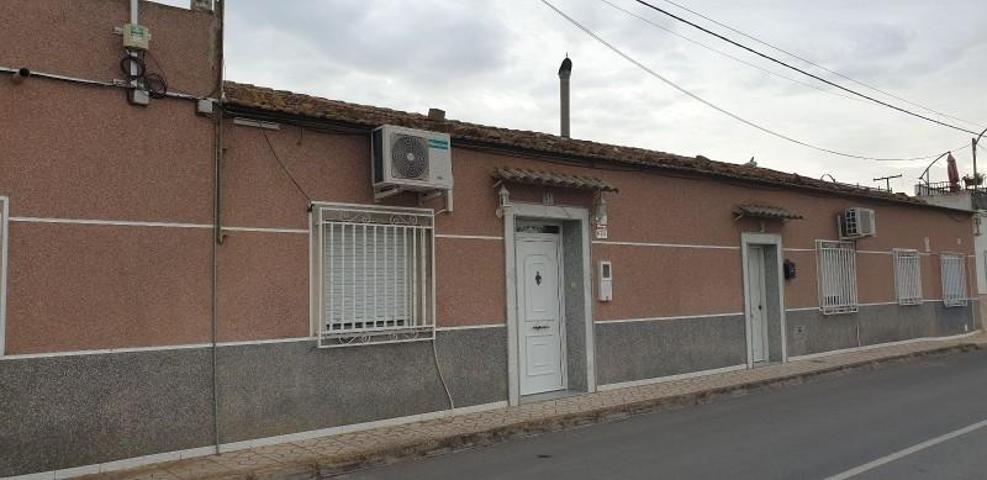 Adosada en venta en Granja de Rocamora, Granja de rocamora photo 0