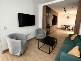 Apartamento en venta en Sevilla, Altozano - Pagés del Corro photo 0