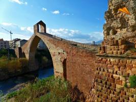 Edificio en venta en Martorell, La vila photo 0