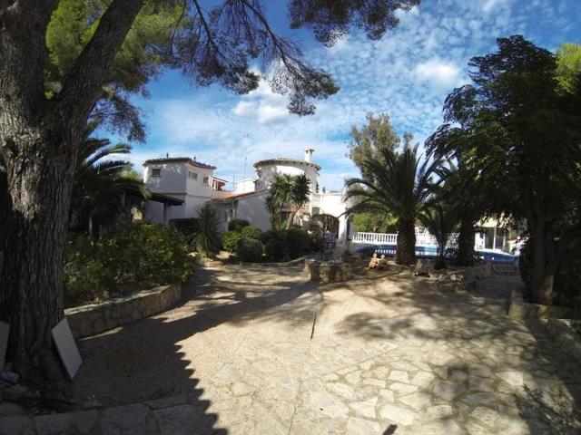 Chalet en venta en Denia, La Pedrera photo 0