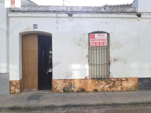 Casa en venta en Montijo, CENTRO photo 0