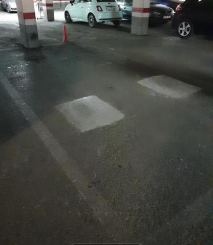 Parking en venta en L'Hospitalet de Llobregat, La Florida photo 0