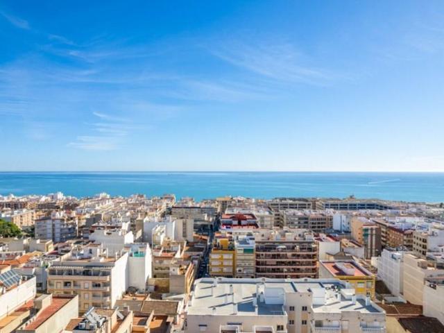 Apartamento en venta en Guardamar del Segura photo 0