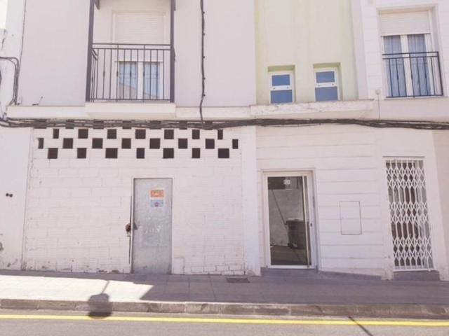 Local comercial en venta en Almendralejo, Almendralejo photo 0